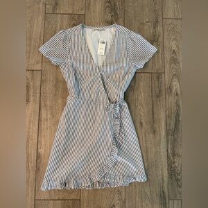 Abercrombie & Fitch Striped Wrap Summer Dress - Blue & White